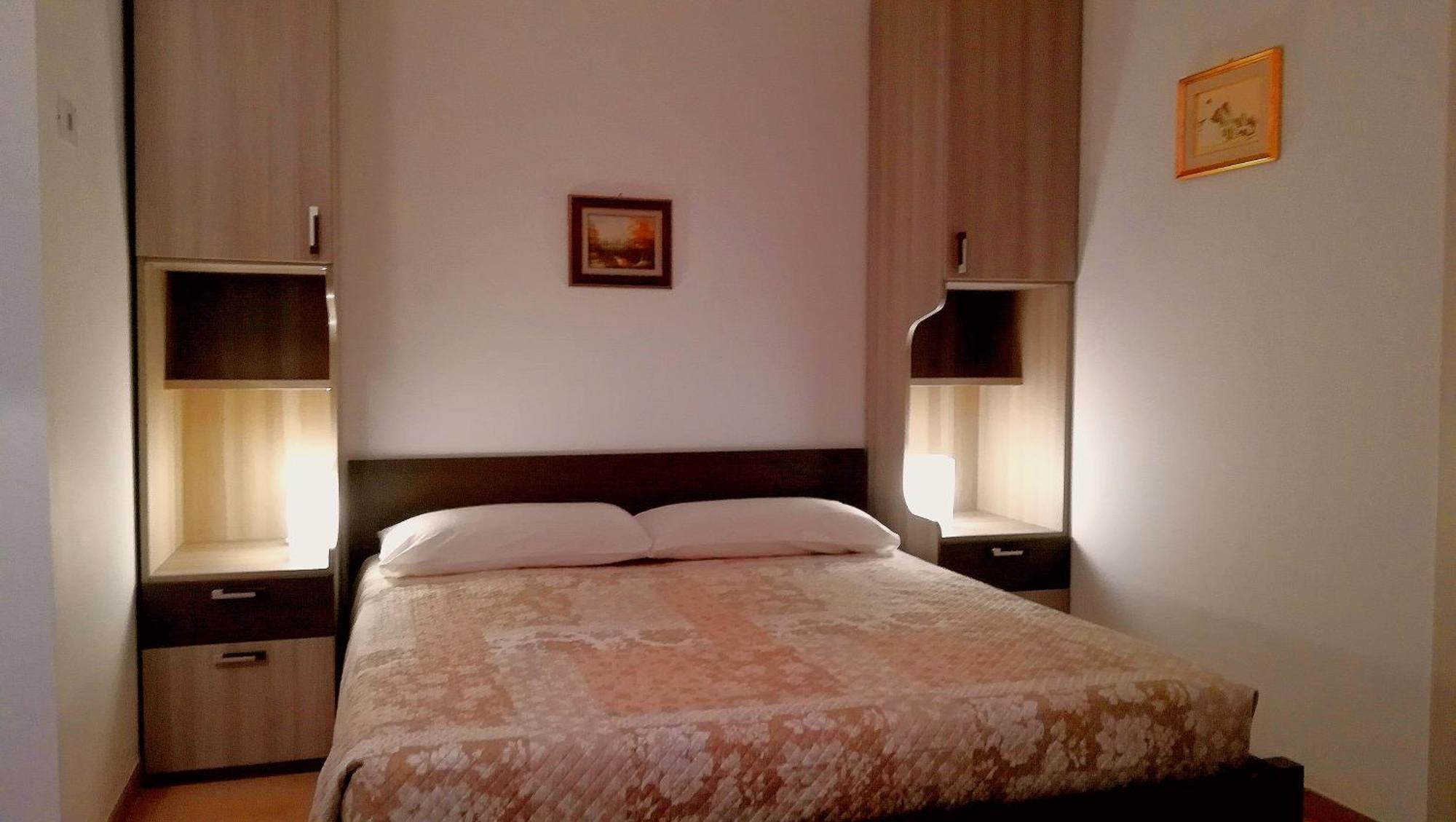 Eremo Del Dotto Aparthotel Алберобело Стая снимка